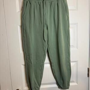 Fabletics joggers nwot green size
